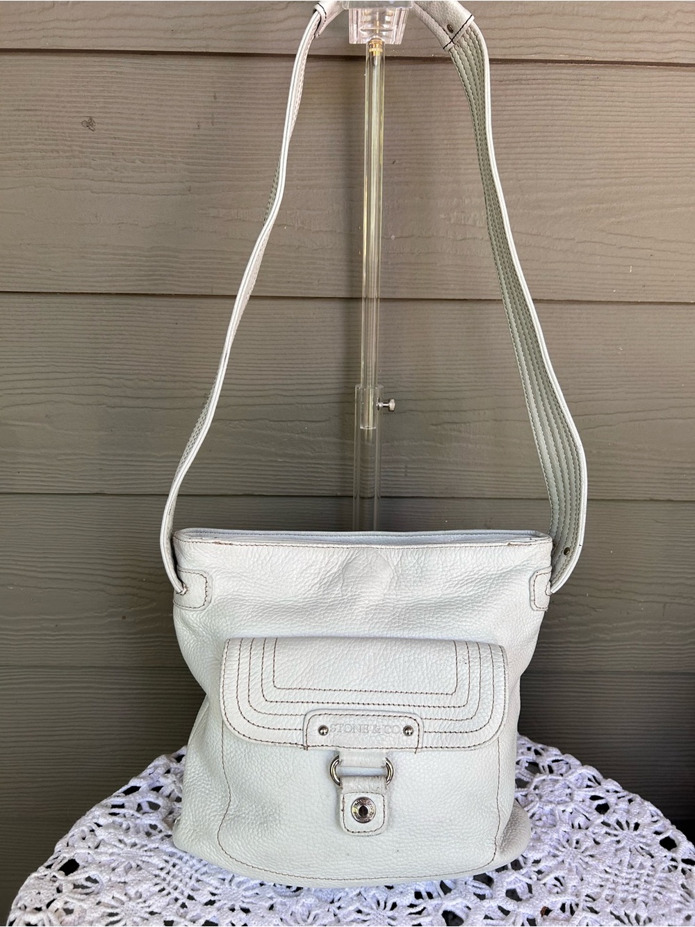 Stone Mountain White Leather Crossbody Shoulder Bag